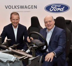 Volkswagen y Ford intercambiarán tecnología para vehículos autónomos y eléctricos