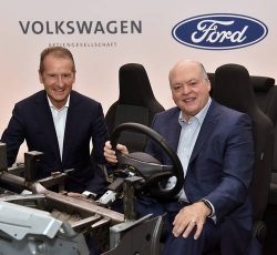 Volkswagen y Ford intercambiarán tecnología para vehículos autónomos y eléctricos